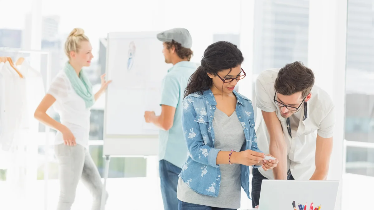Web design pentru mobile: principii esențiale în 2025